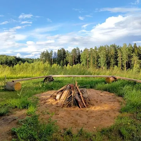 Kunnimaee Glamping * Mae-Suhka