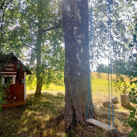 Kunnimaee Glamping Luksustelt Mae-Suhka